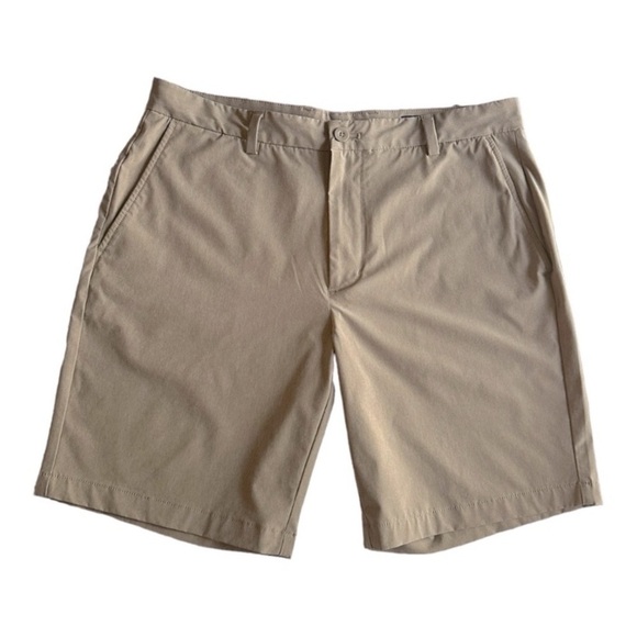 Vineyard Vines Club Performance Mens Khaki Breaker Shorts Size 38‎ - Picture 1 of 9